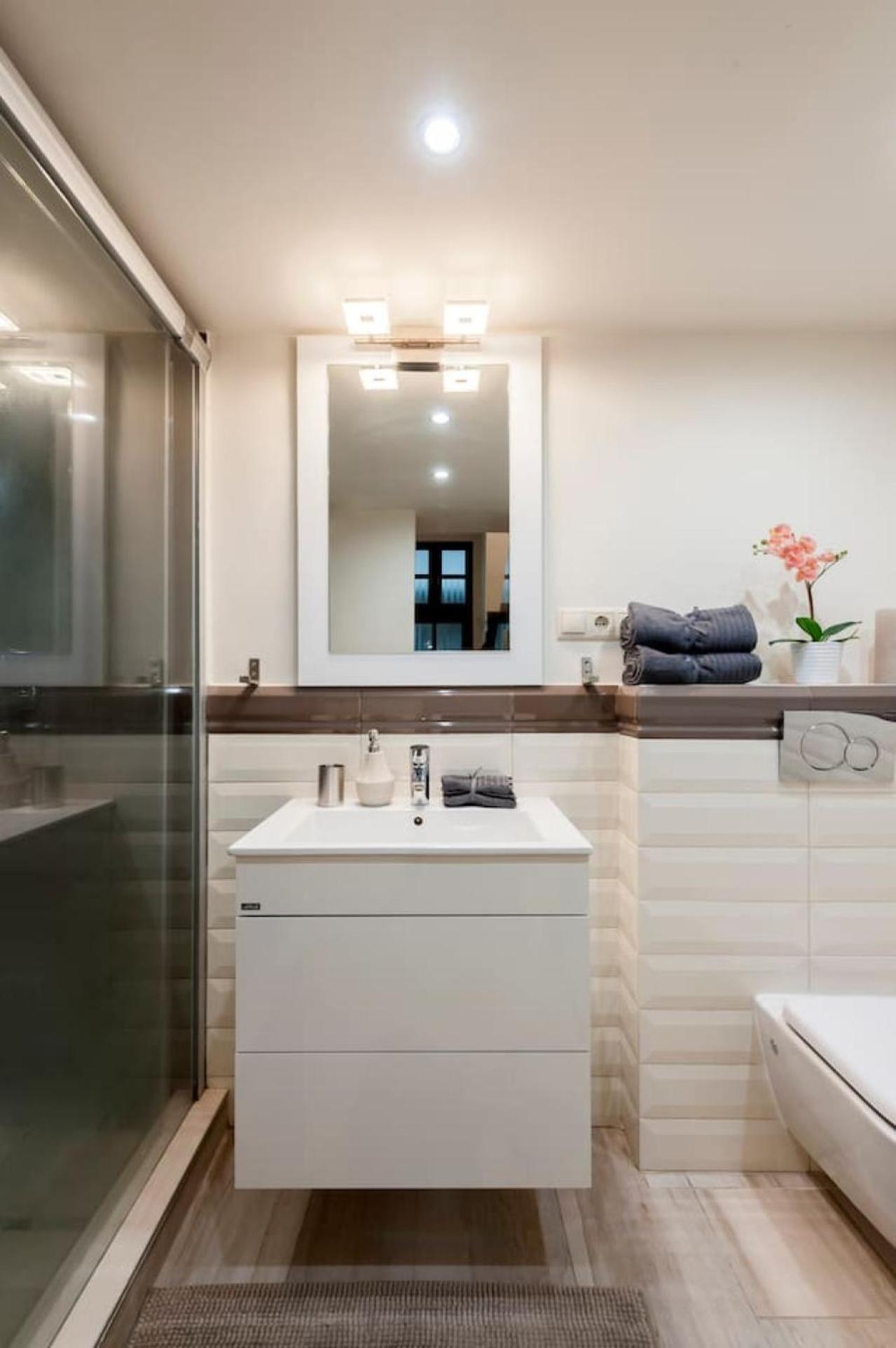 - By The Danube Apartment